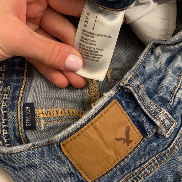 American Eagle Women Short - Picture 4 of 7